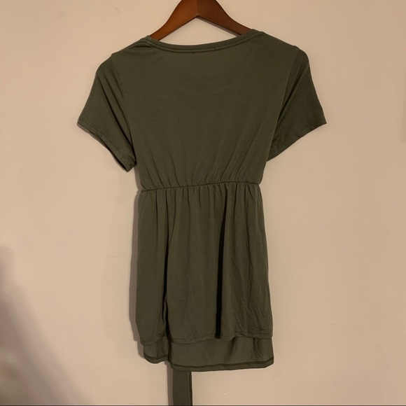 Ingrid and Isabel Maternity Shirt - Picture 4 of 5